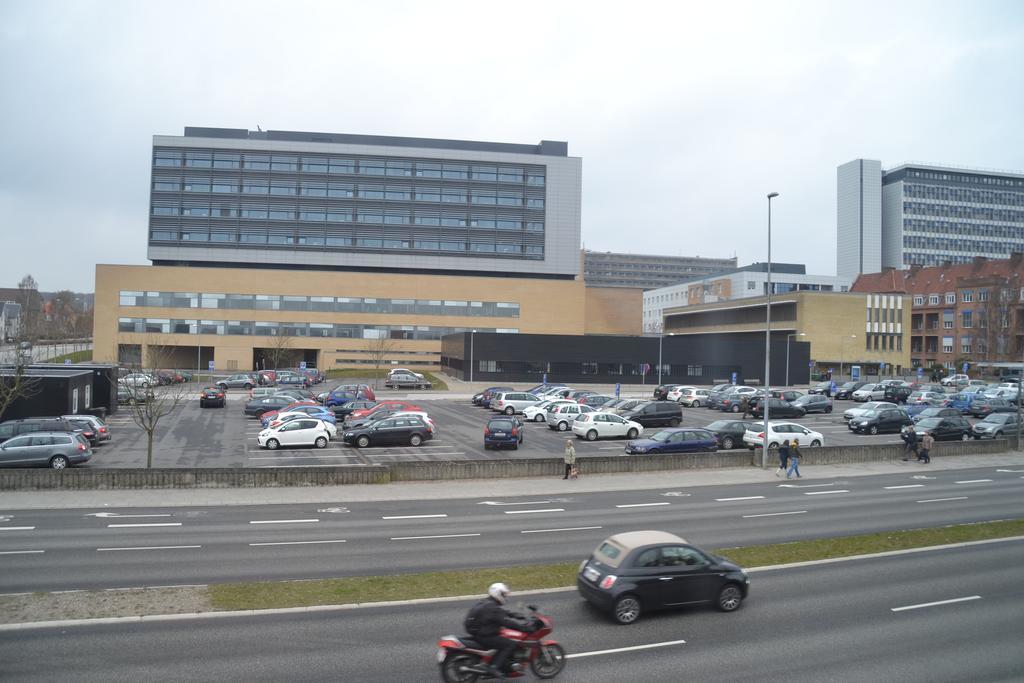 Aalborg Holiday Apartment Værelse billede
